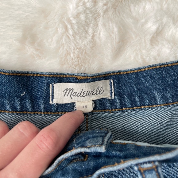 Madewell Denim Shorts. Size 30 - Picture 2 of 3
